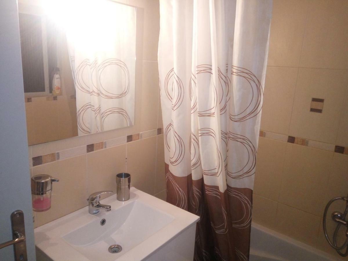 Apartment In The Center Of Αθήνα Εξωτερικό φωτογραφία