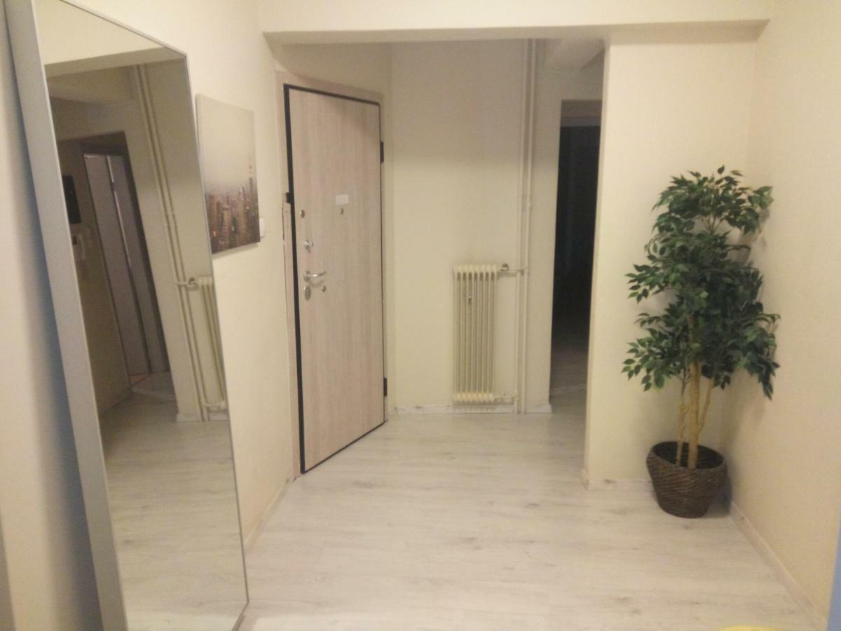 Apartment In The Center Of Αθήνα Εξωτερικό φωτογραφία